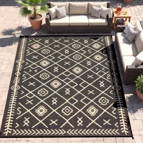 9' x 12' Reversible Outdoor Rug – Black & Beige Rhombus